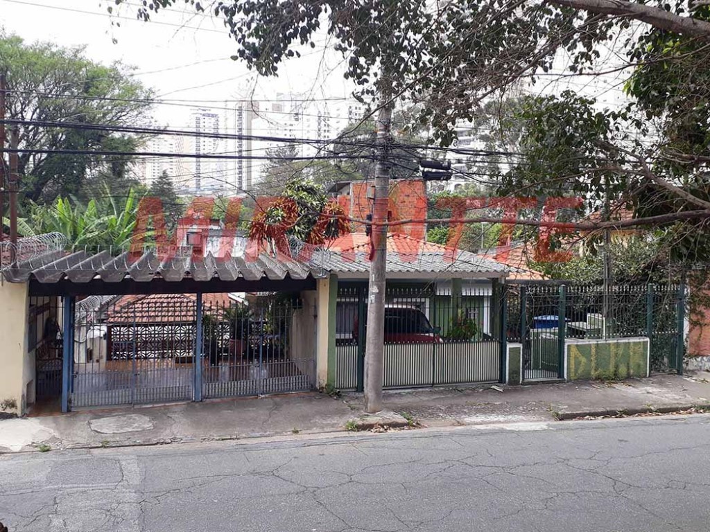 Terreno de 1.317m² em Mandaqui