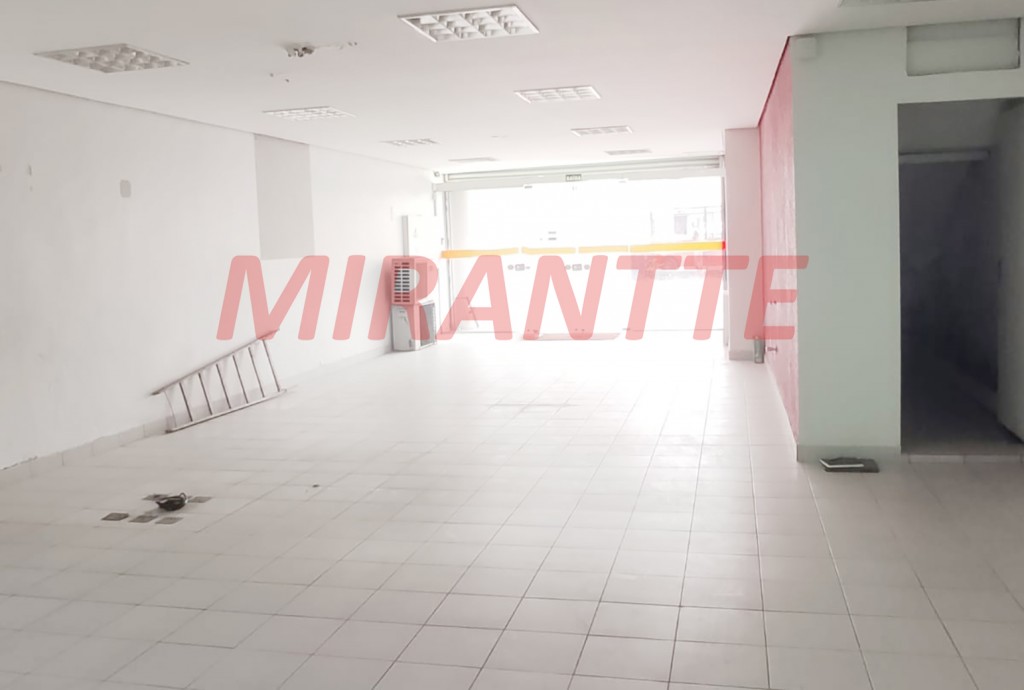 Comercial de 280m² em Santana