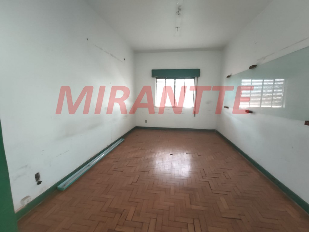 Comercial de 280m² em Santana