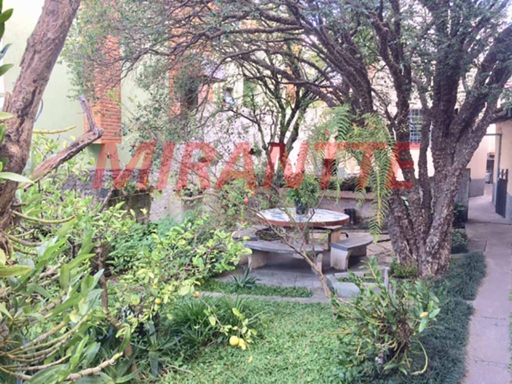 Terreno de 374m² em Mandaqui
