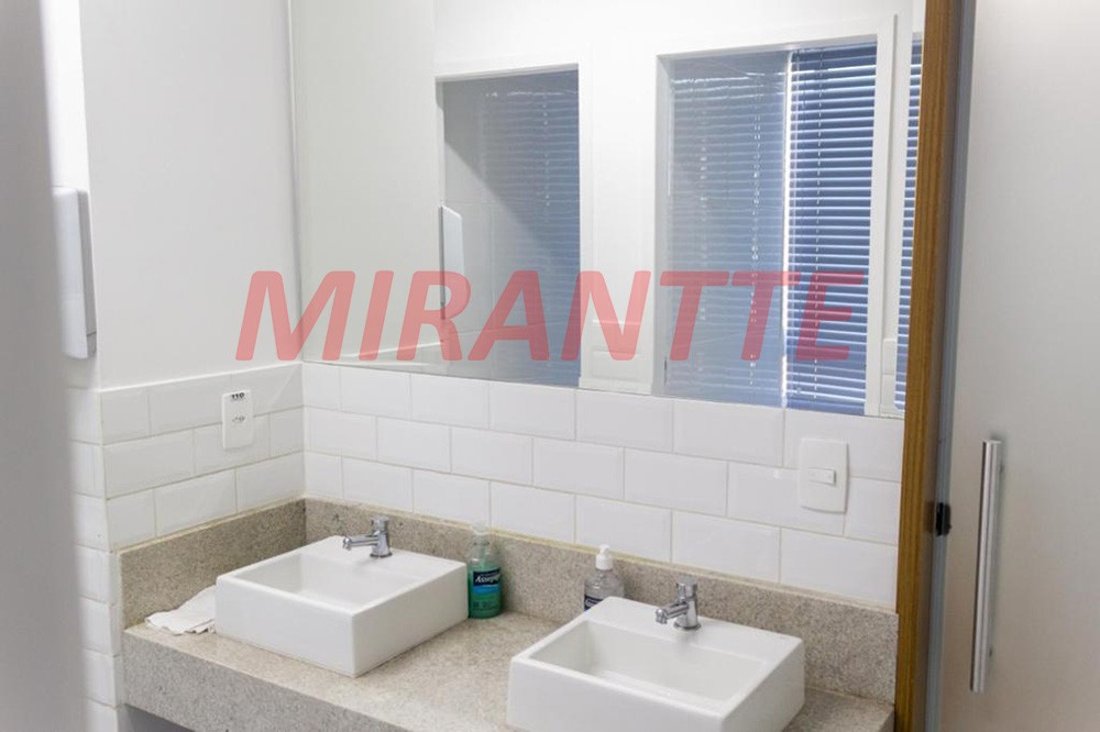 Comercial de 332m² em Bela Vista