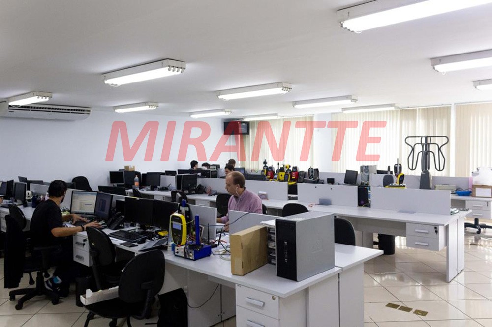 Comercial de 332m² em Bela Vista