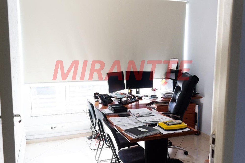 Comercial de 332m² em Bela Vista