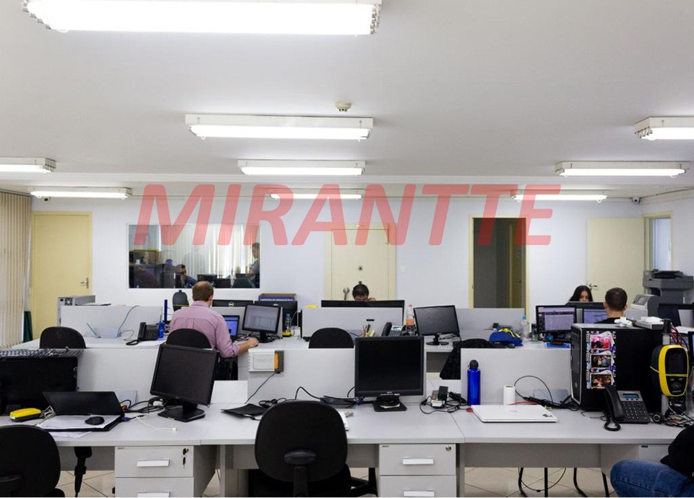 Comercial de 332m² em Bela Vista