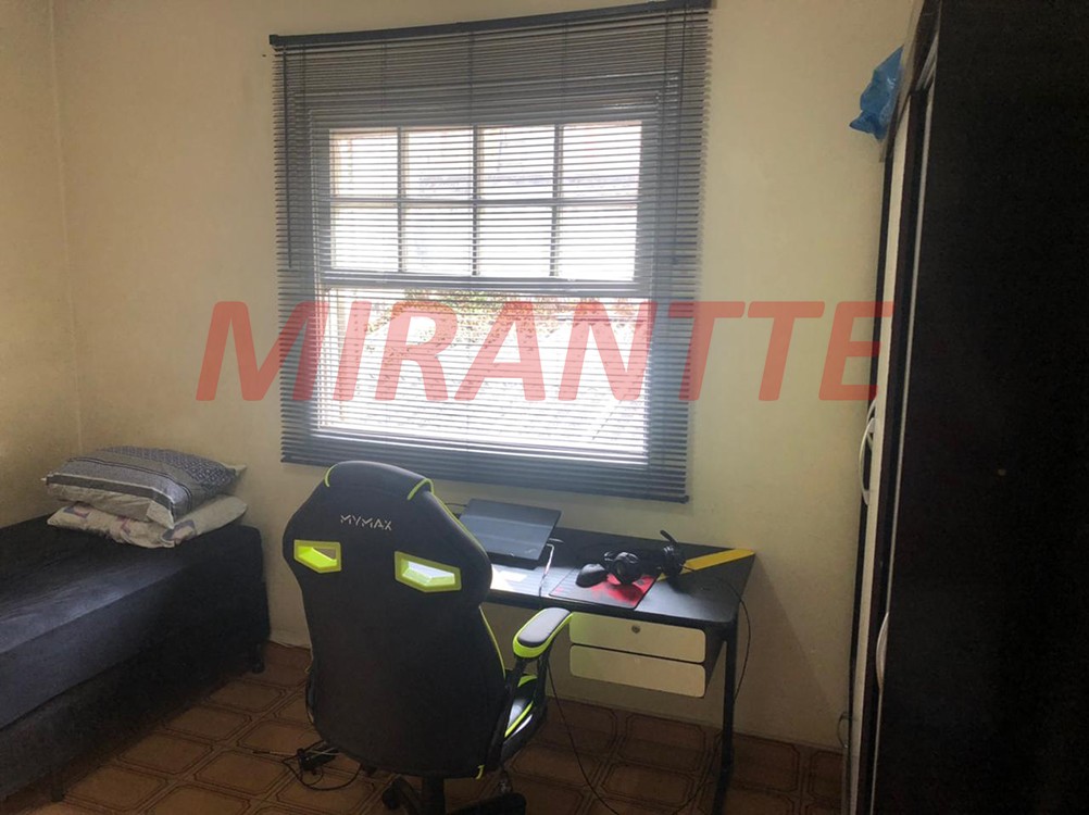 Sobrado de 125m² com 3 quartos em Água Fria