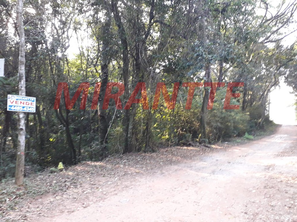 Terreno de 2060m² em Serra Da Cantareira