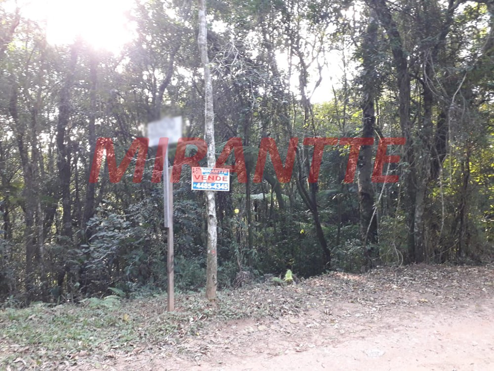 Terreno de 2060m² em Serra Da Cantareira