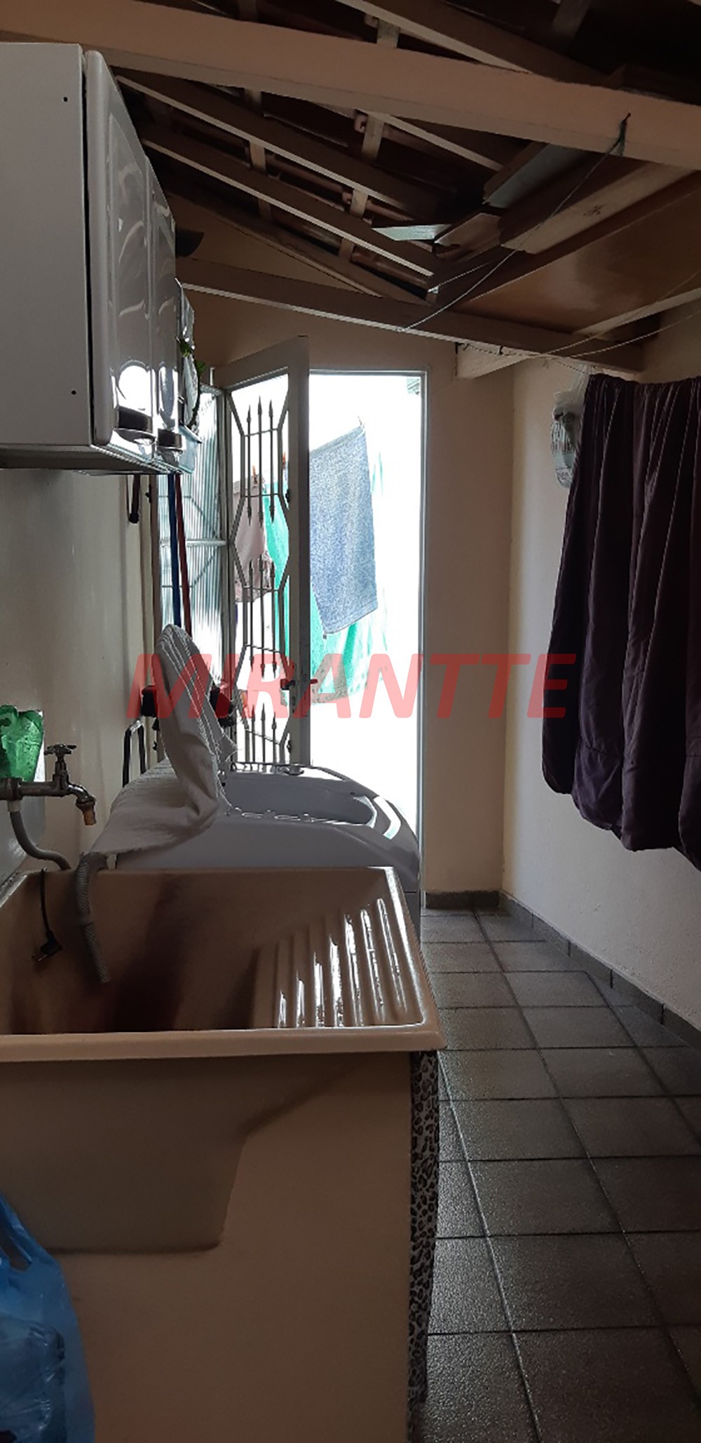 Terreno de 10m² em Santana
