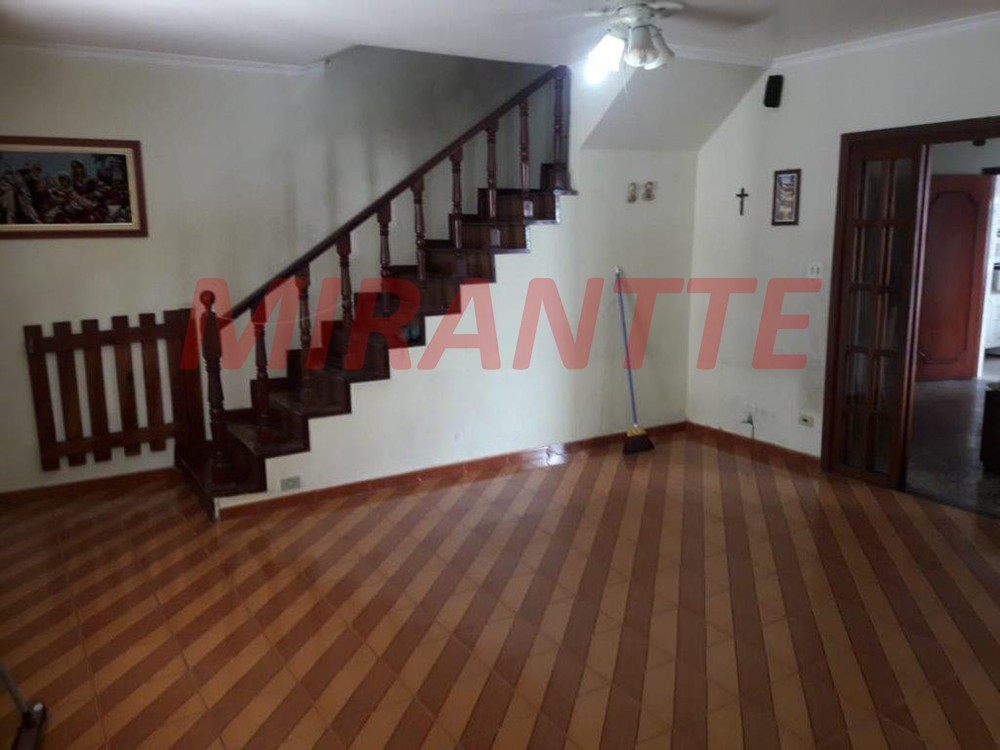 Sobrado de 190m² com 3 quartos em Santana