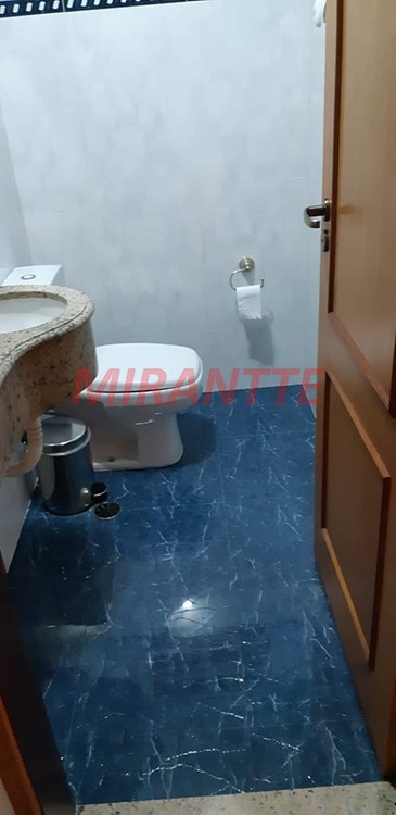 Sobrado de 225m² com 3 quartos em Parada Inglesa