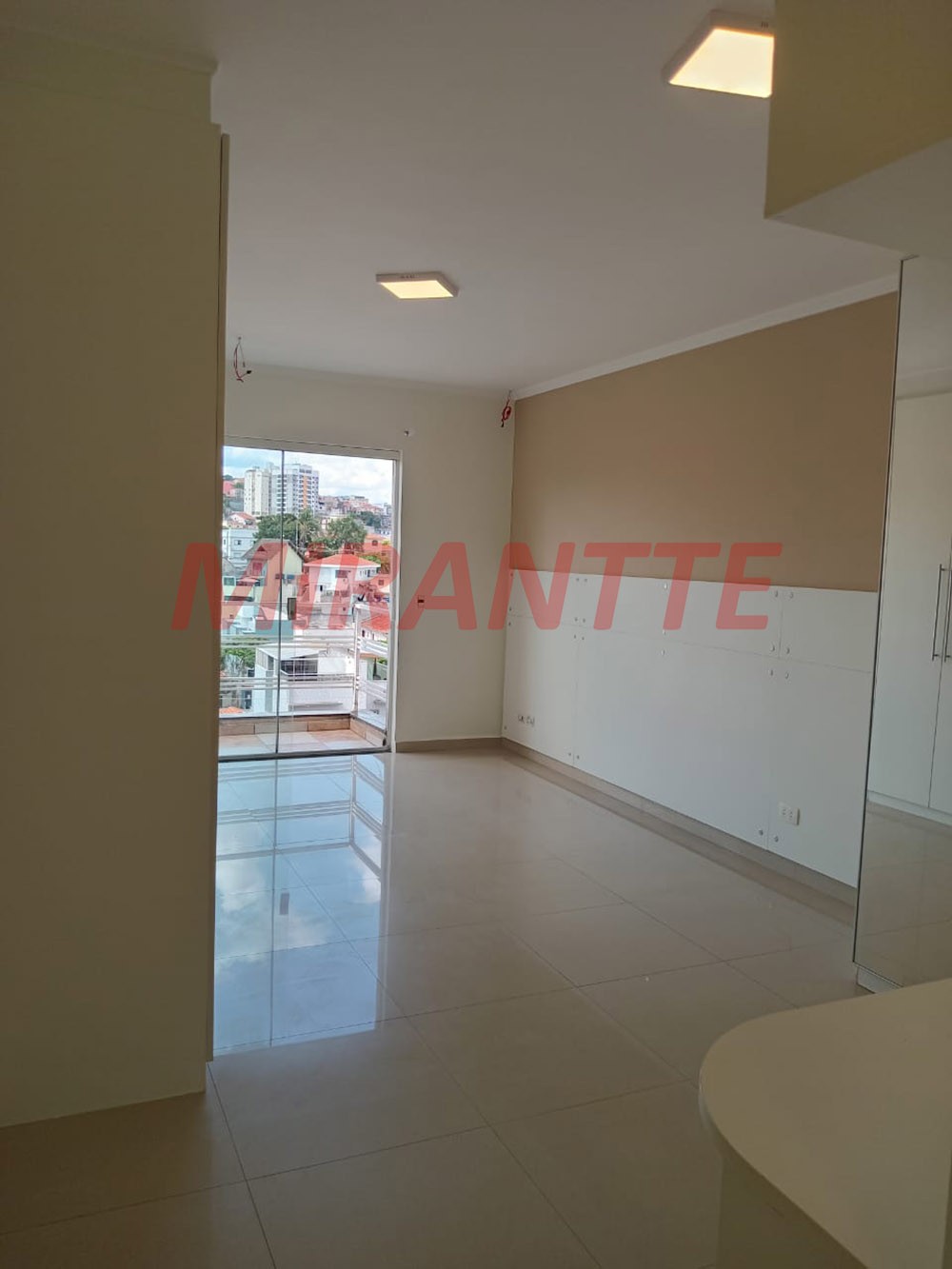 Sobrado de 270m² com 4 quartos em Vila Guilherme