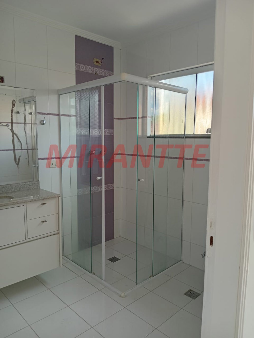 Sobrado de 270m² com 4 quartos em Vila Guilherme
