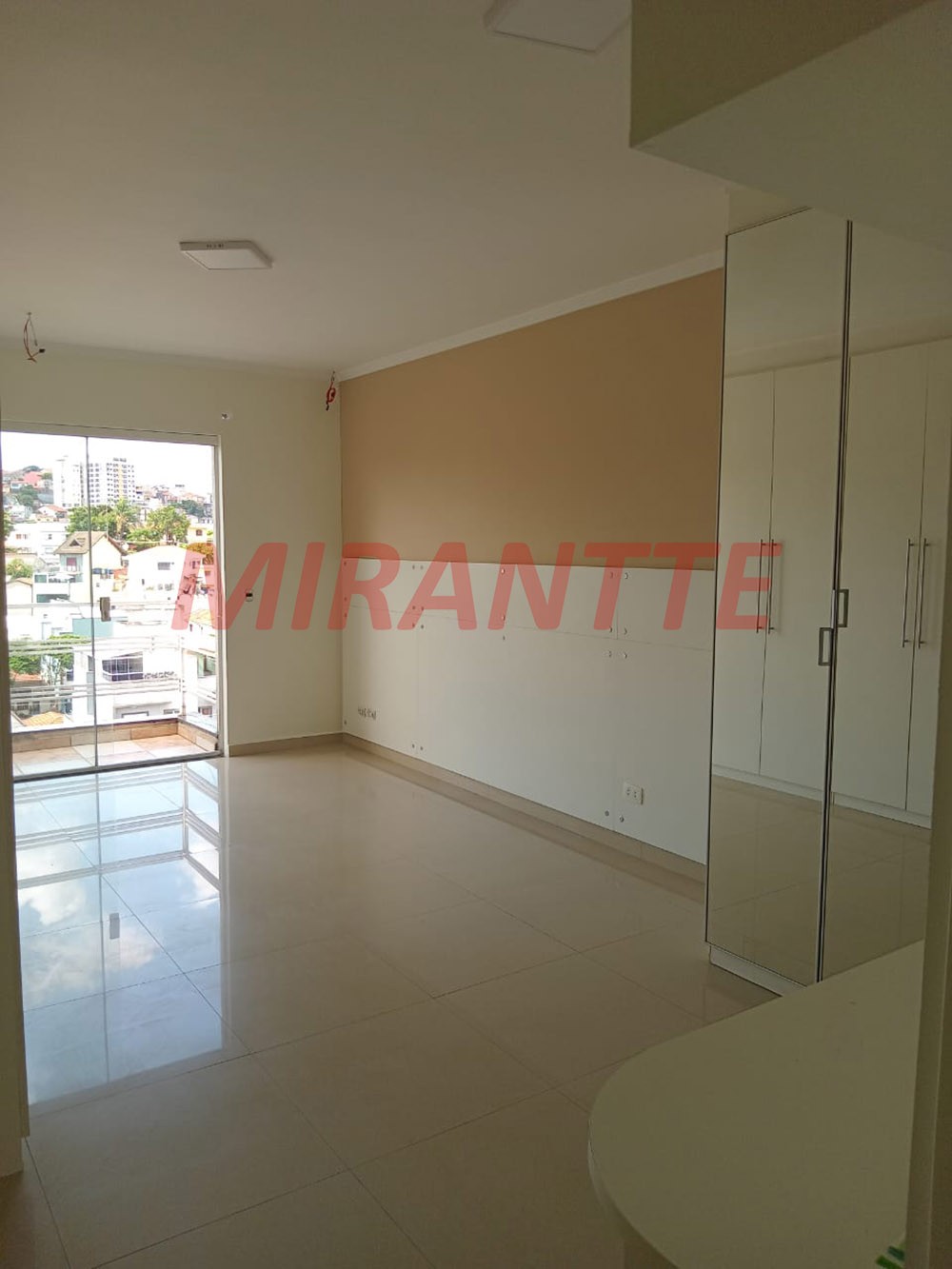 Sobrado de 270m² com 4 quartos em Vila Guilherme