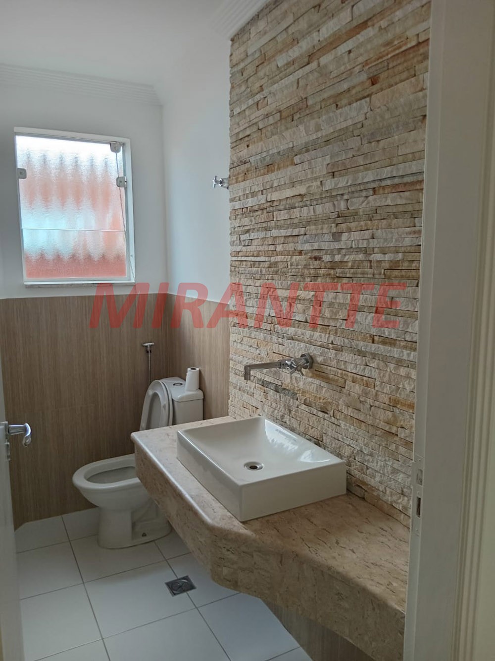 Sobrado de 270m² com 4 quartos em Vila Guilherme