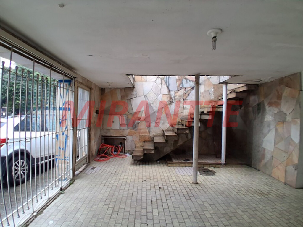Sobrado de 360m² com 2 quartos em Vila Maria Alta