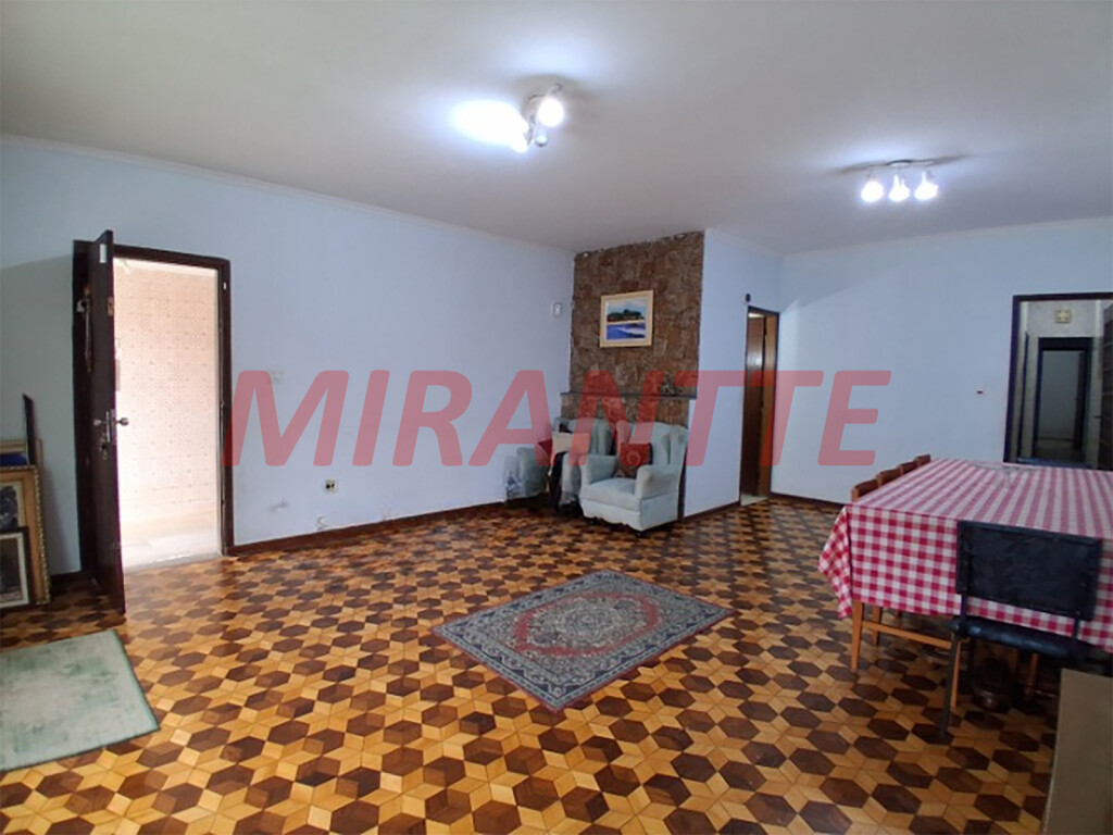 Sobrado de 360m² com 2 quartos em Vila Maria Alta