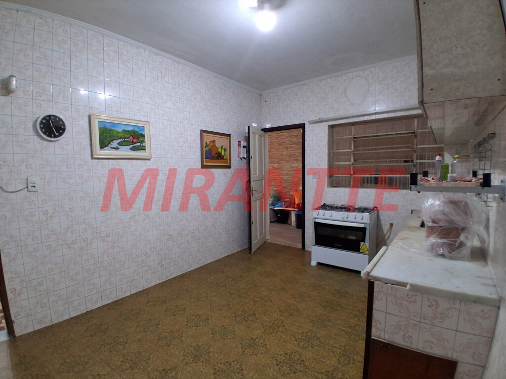 Sobrado de 360m² com 2 quartos em Vila Maria Alta