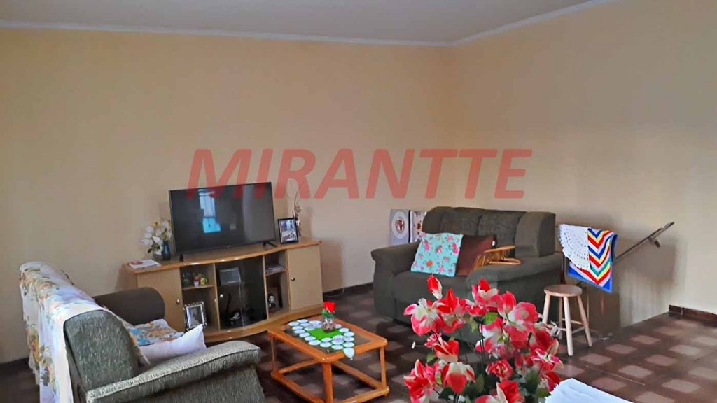 Casa terrea de 173m² com 3 quartos em Água Fria