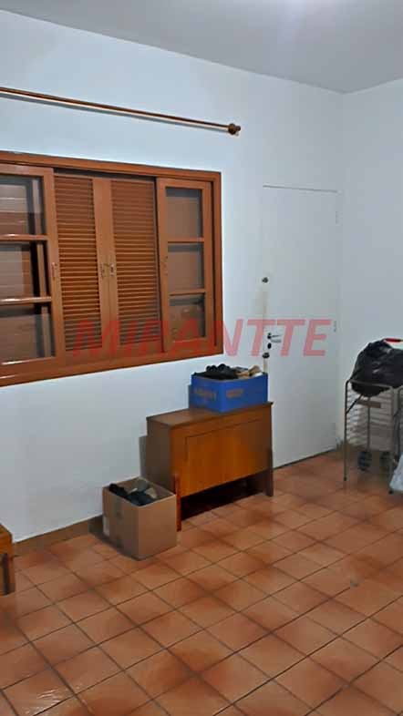 Casa terrea de 173m² com 3 quartos em Água Fria