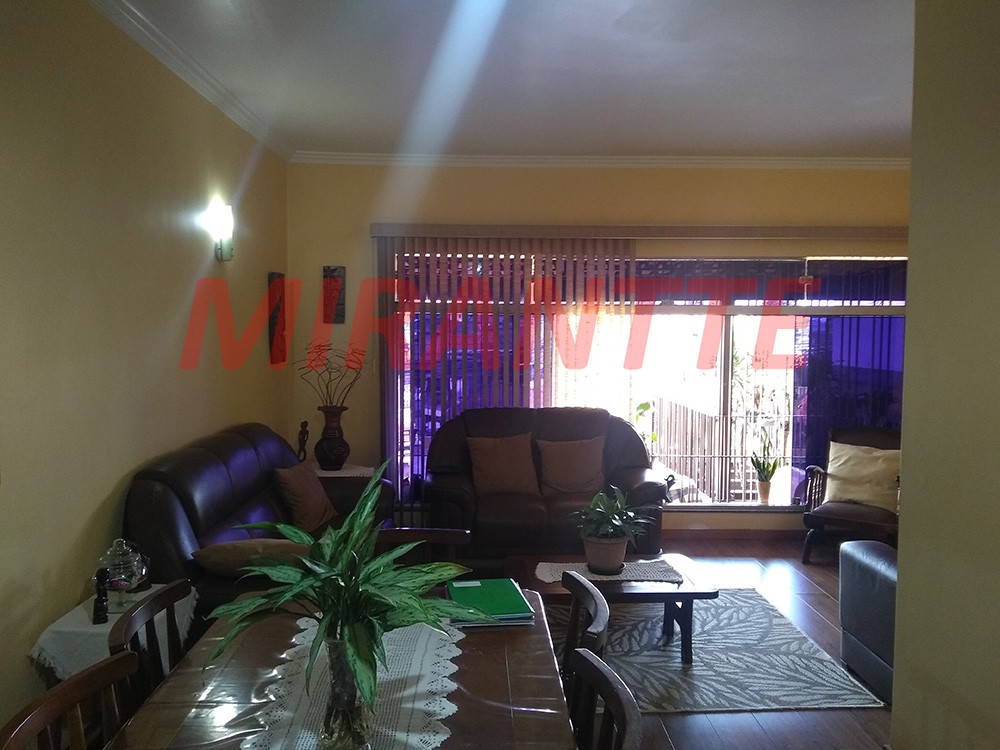 Casa terrea de 190m² com 3 quartos em Cachoeirinha