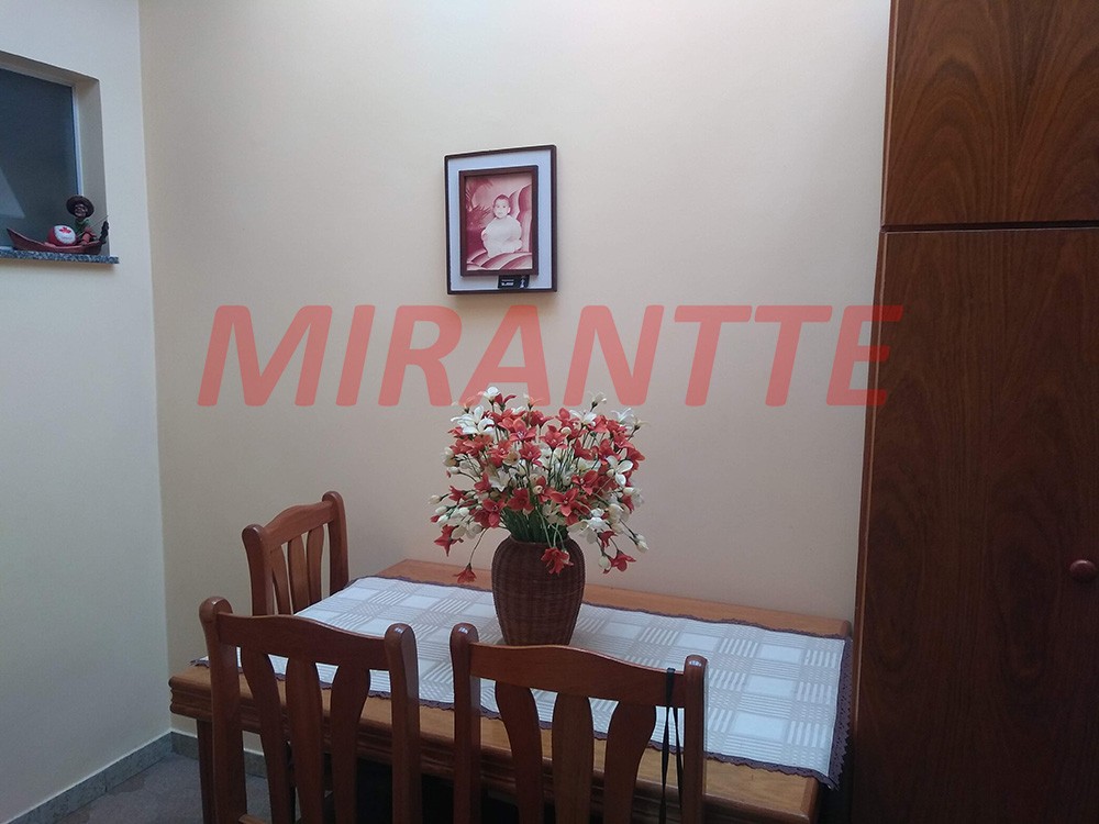 Casa terrea de 190m² com 3 quartos em Cachoeirinha