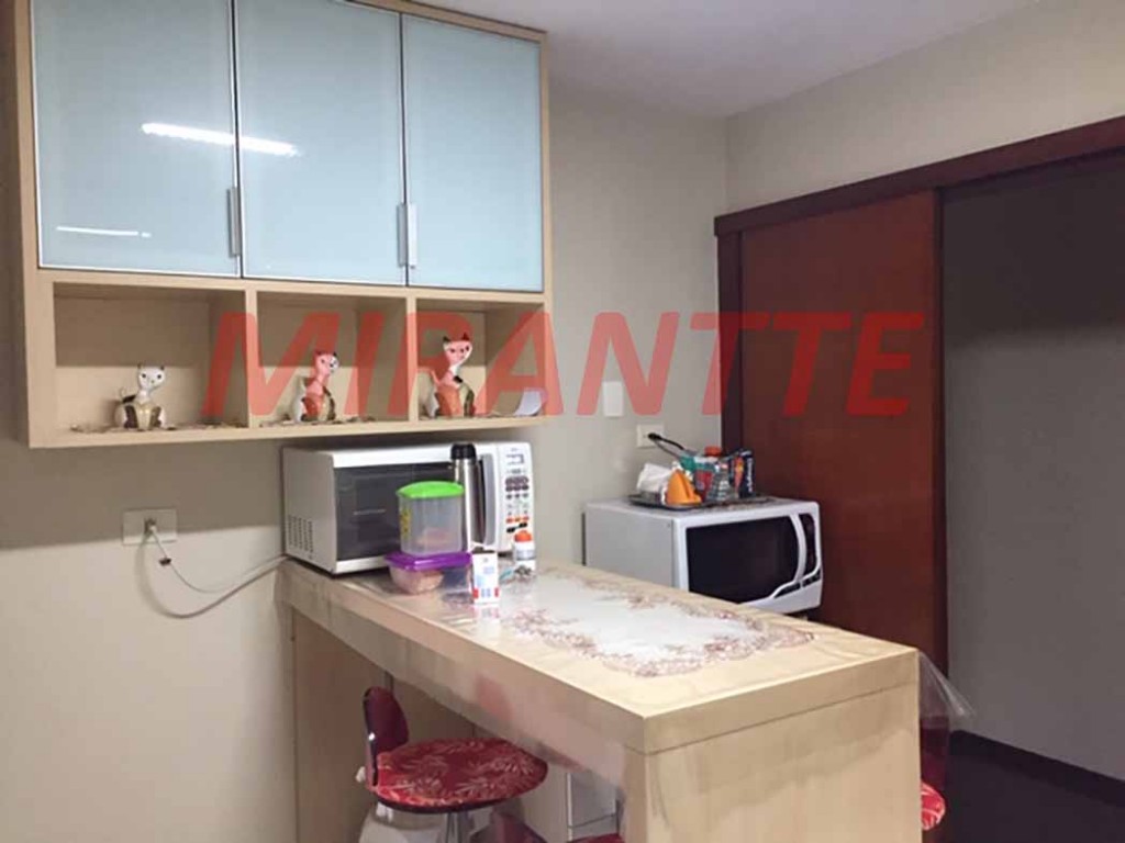 Apartamento com 3 quartos em Santana