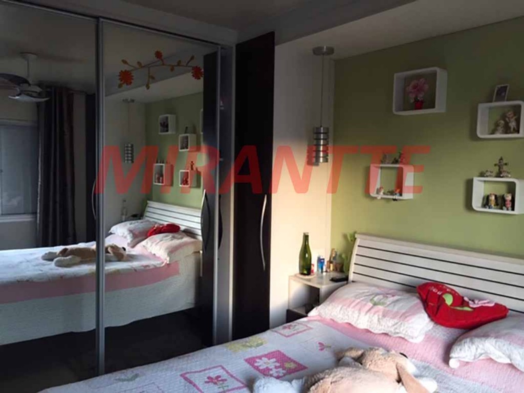 Apartamento com 3 quartos em Santana