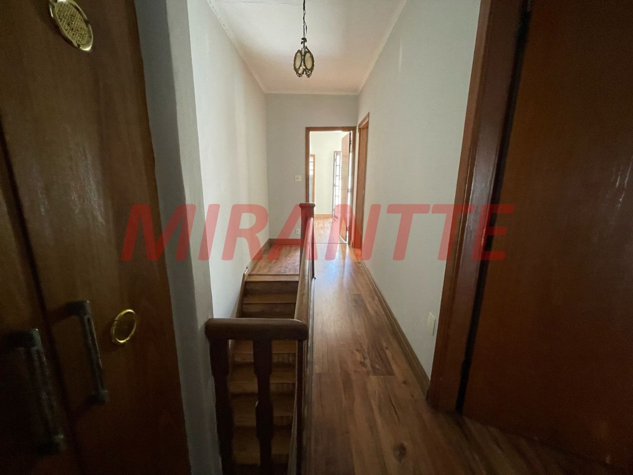 Sobrado de 200m² com 3 quartos em Santa Teresinha