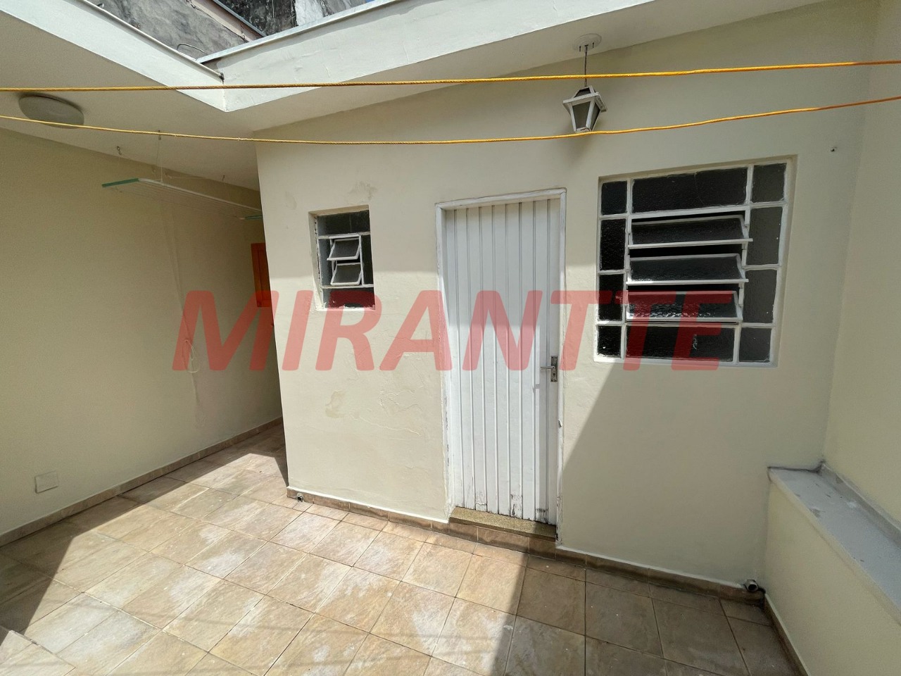 Sobrado de 200m² com 3 quartos em Santa Teresinha