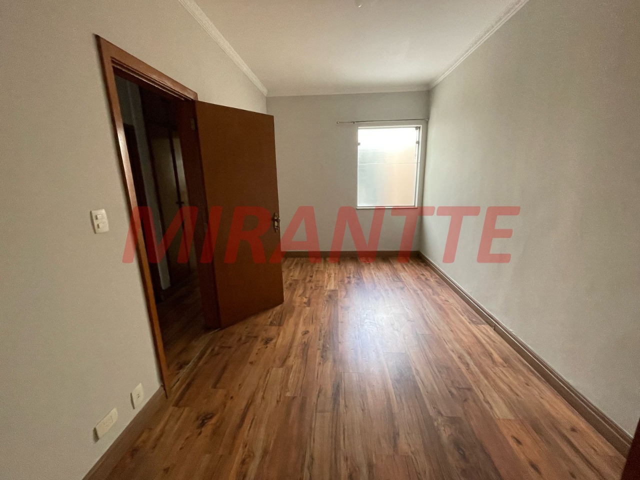 Sobrado de 200m² com 3 quartos em Santa Teresinha