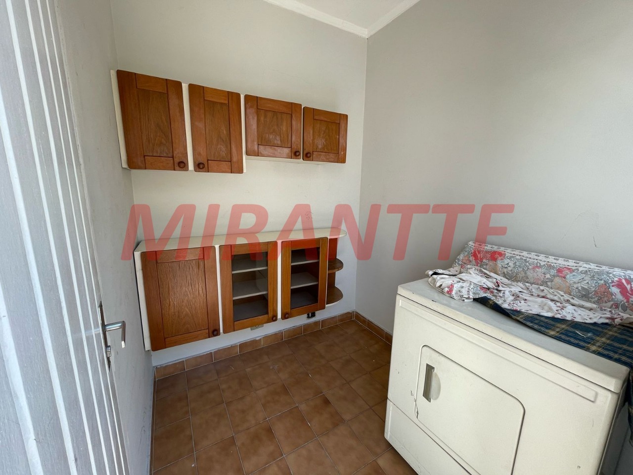 Sobrado de 200m² com 3 quartos em Santa Teresinha