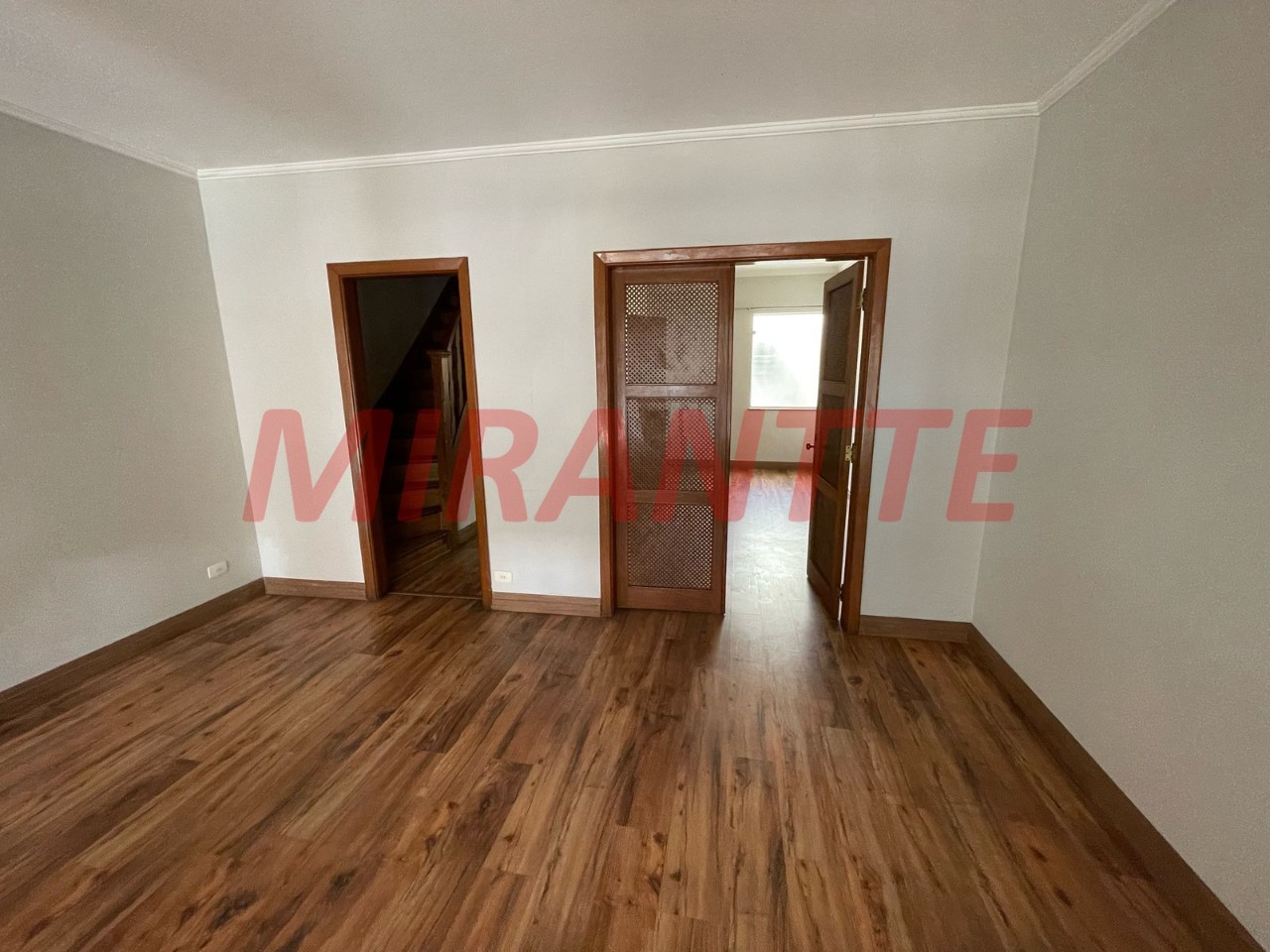 Sobrado de 200m² com 3 quartos em Santa Teresinha