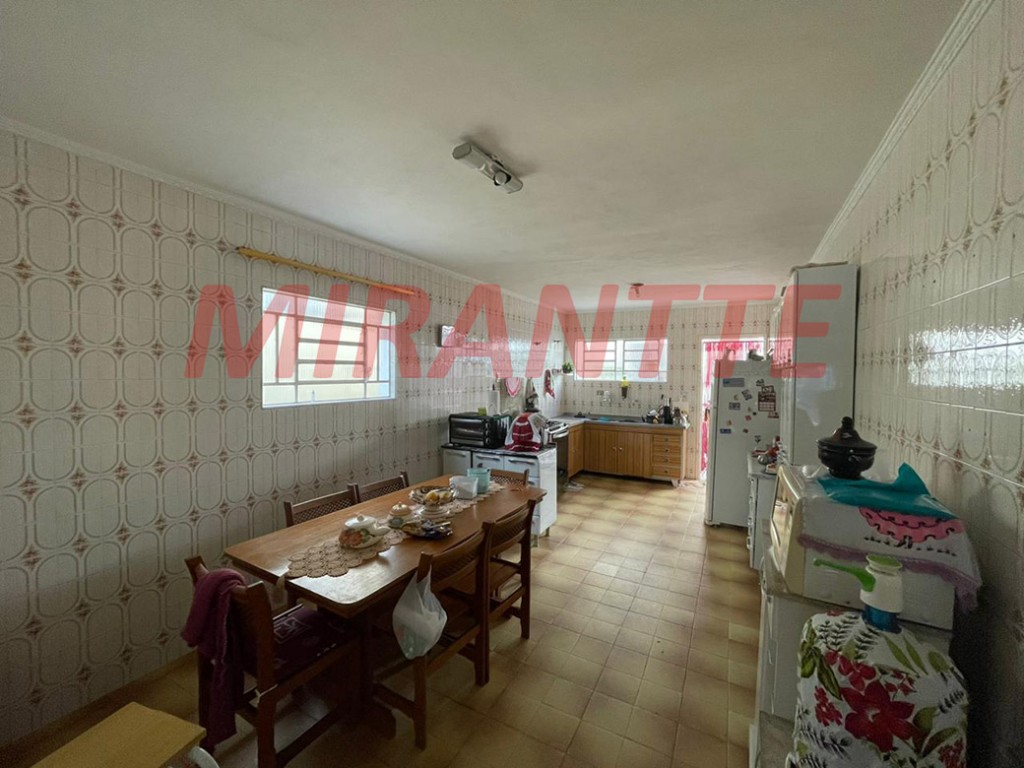 Sobrado de 135m² com 3 quartos em Jardim Jaçanã