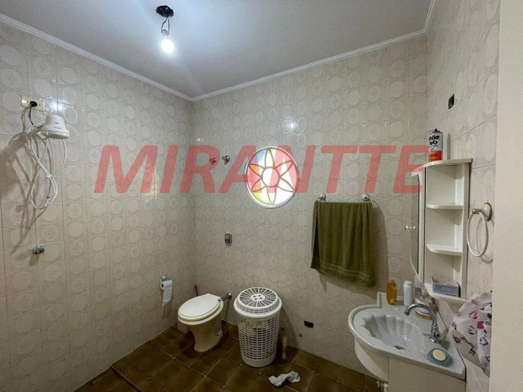Sobrado de 135m² com 3 quartos em Jardim Jaçanã