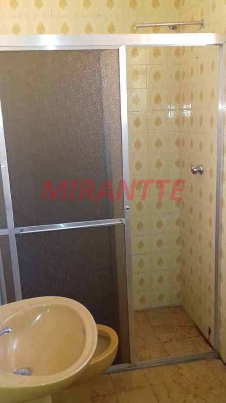Casa terrea com 3 quartos em Vila Aurora