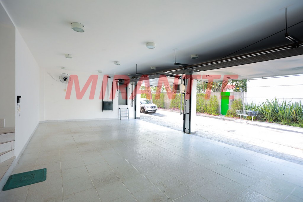 Sobrado de 474m² com 4 quartos em Cidade Jardim