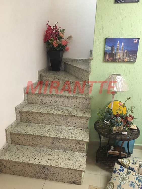 Sobrado de 147m² com 3 quartos em Vila Mazzei
