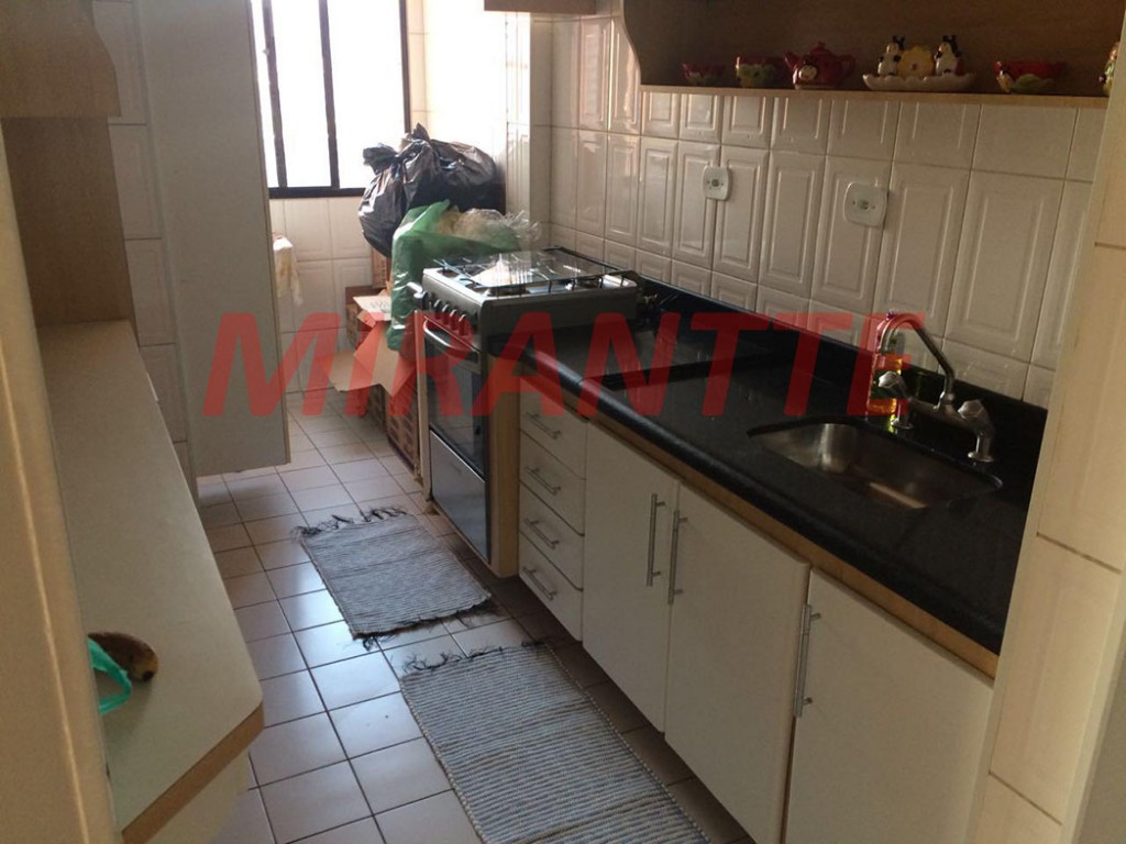 Apartamento com 3 quartos em Vila Amalia