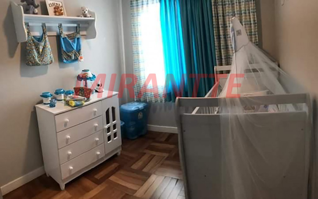 Apartamento com 3 quartos em Vila Amalia