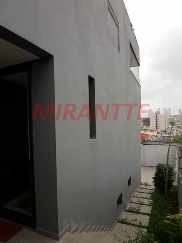 Sobrado de 190m² com 3 quartos em Vila Romero