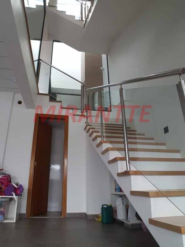 Sobrado de 190m² com 3 quartos em Vila Romero