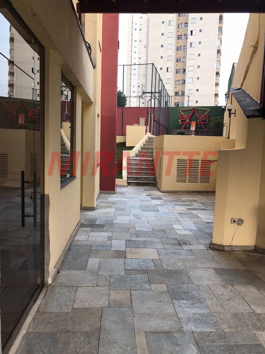 Apartamento de 85m² com 3 quartos em Santa Teresinha