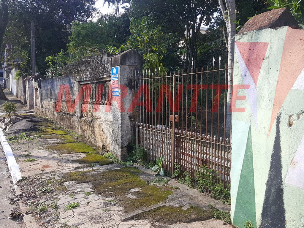 Terreno de 1057m² em Vila Barreto