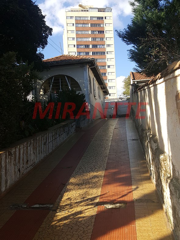 Terreno de 1057m² em Vila Barreto