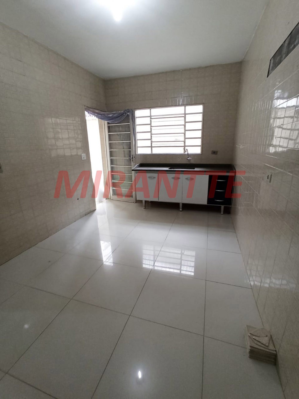 Casa terrea de 280m² com 2 quartos em Santana