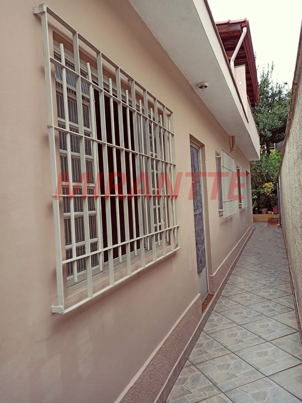 Casa terrea de 280m² com 2 quartos em Santana