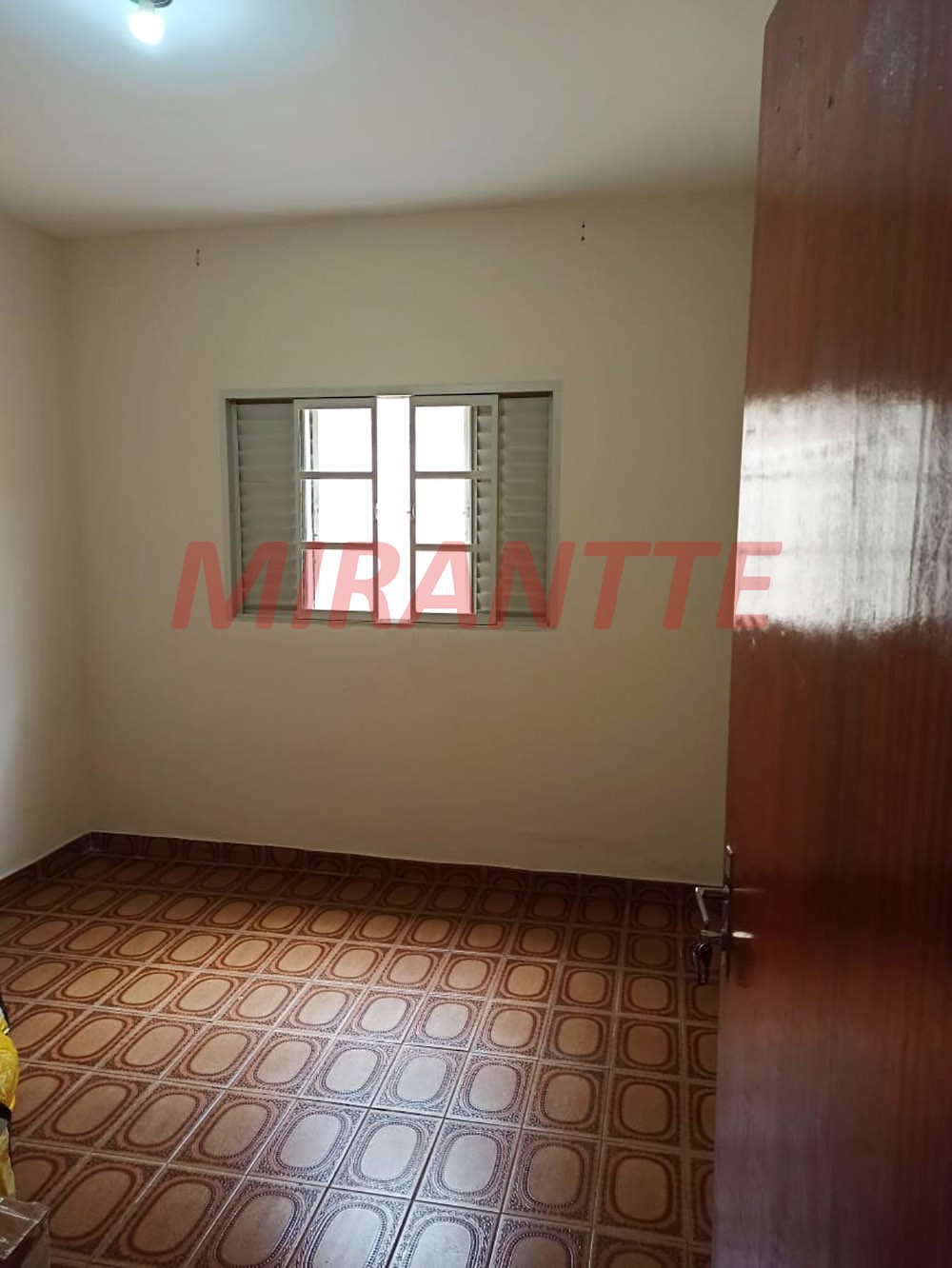Casa terrea de 280m² com 2 quartos em Santana