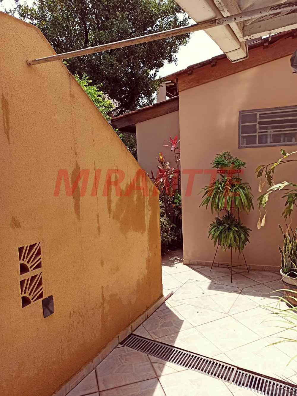 Casa terrea de 280m² com 2 quartos em Santana
