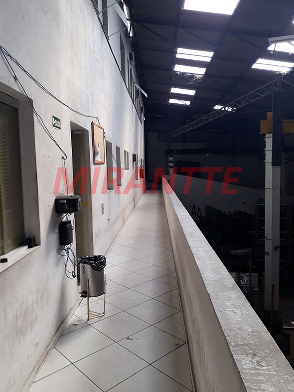 Galpao de 2800m² em Vila Nova Cachoeirinha