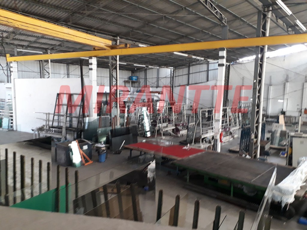 Galpao de 2800m² em Vila Nova Cachoeirinha